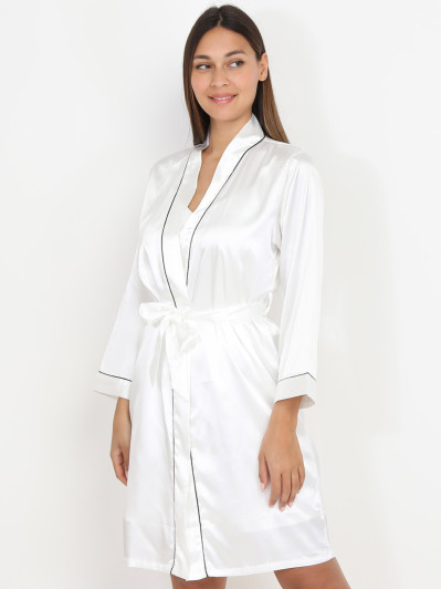 Ensemble kimono et nuisette blancs satinés