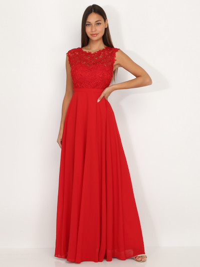 Robe longue rouge à dentelle