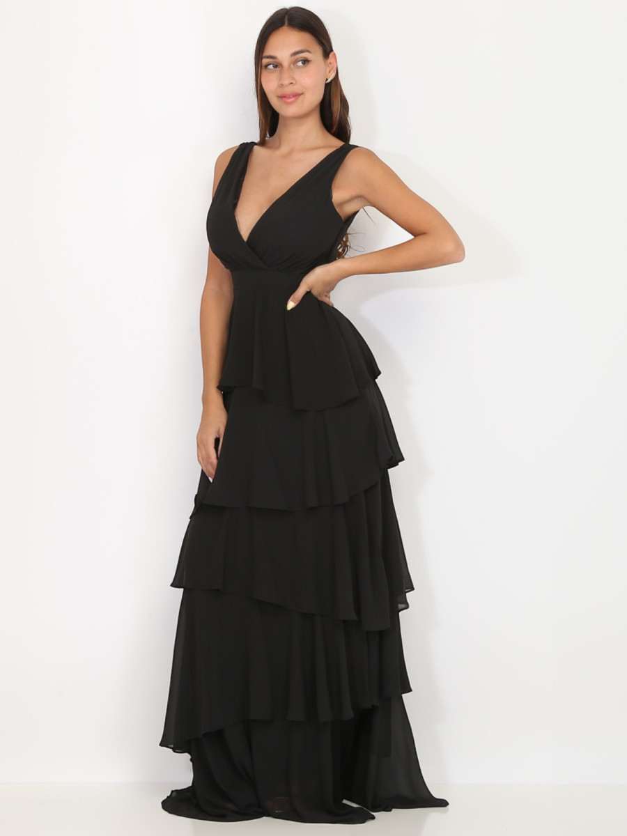 Robe longue noire à volants