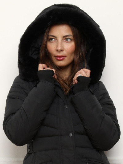 Doudoune mi-longue à capuche fourrée