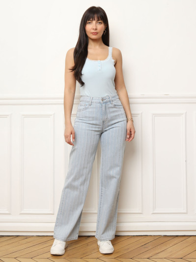 Jean large bleu clair à strass