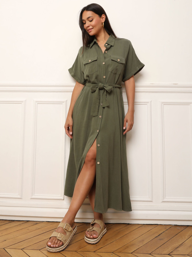Robe chemise longue à ceinture
