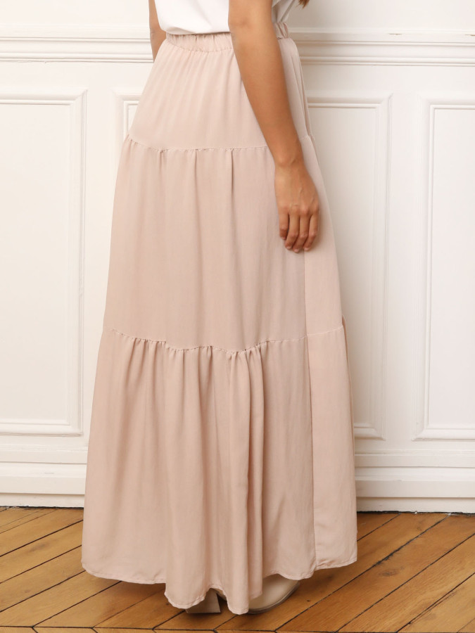 Jupe longue beige à volants style bohème