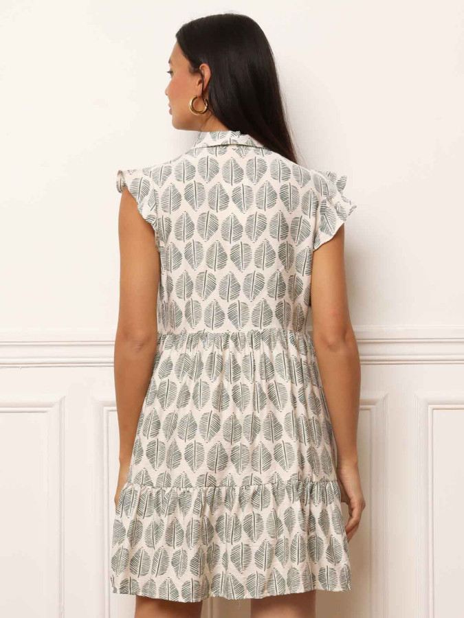 Robe chemise volantée à motifs feuilles