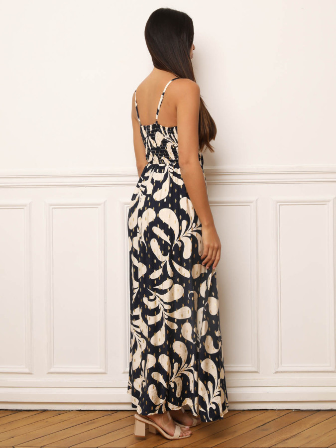 Robe longue imprimée bleue à détails dorés