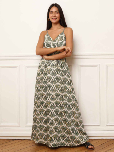 Robe fluide à ceinture et motifs