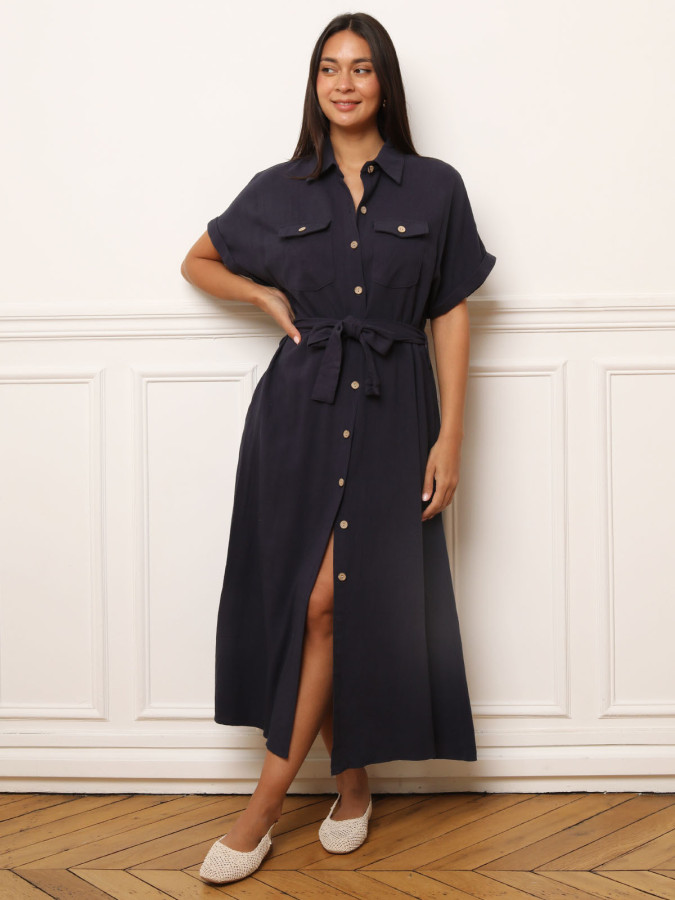 Robe chemise longue à ceinture