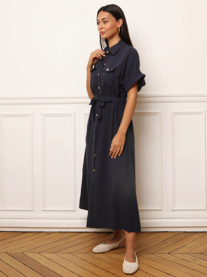 Robe chemise longue à ceinture
