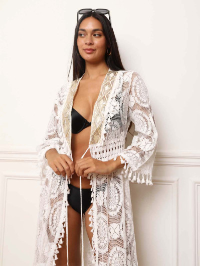 Kimono en dentelle blanche avec sequins et pompons