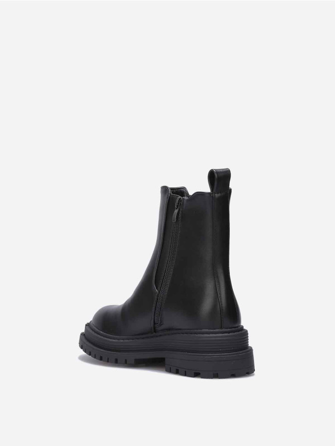 Chelsea à détail métallique