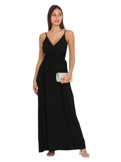 Robe noire longue cache coeur