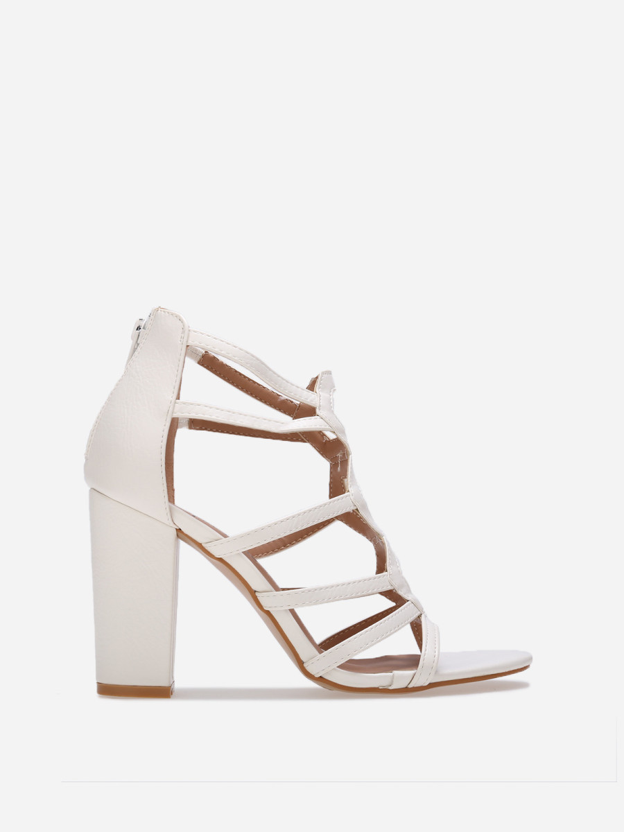 Sandales ajourées à talons blanches