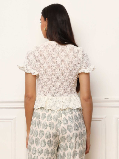 Top volanté en crochet blanc