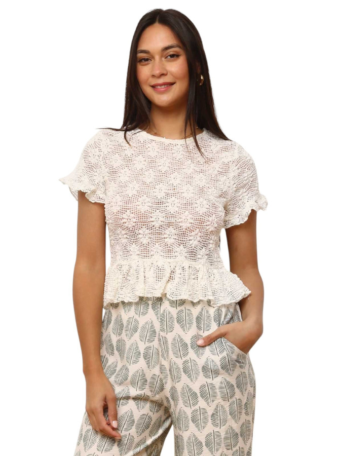 Top volanté en crochet blanc
