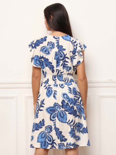 Robe bleue à motifs et manches volantées