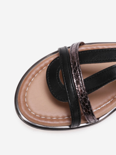 Sandales plates noires avec bride à motif animal