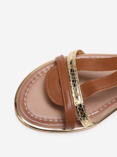 Sandales plates camel avec bride à motif animal