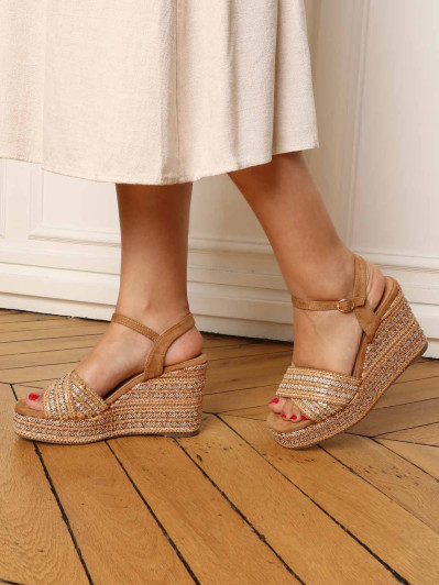 Sandales compensées à strass et brides croisées marrons