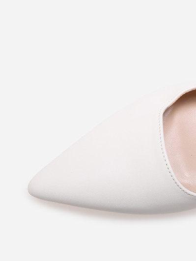 Ballerines slingback à petit talon blanches