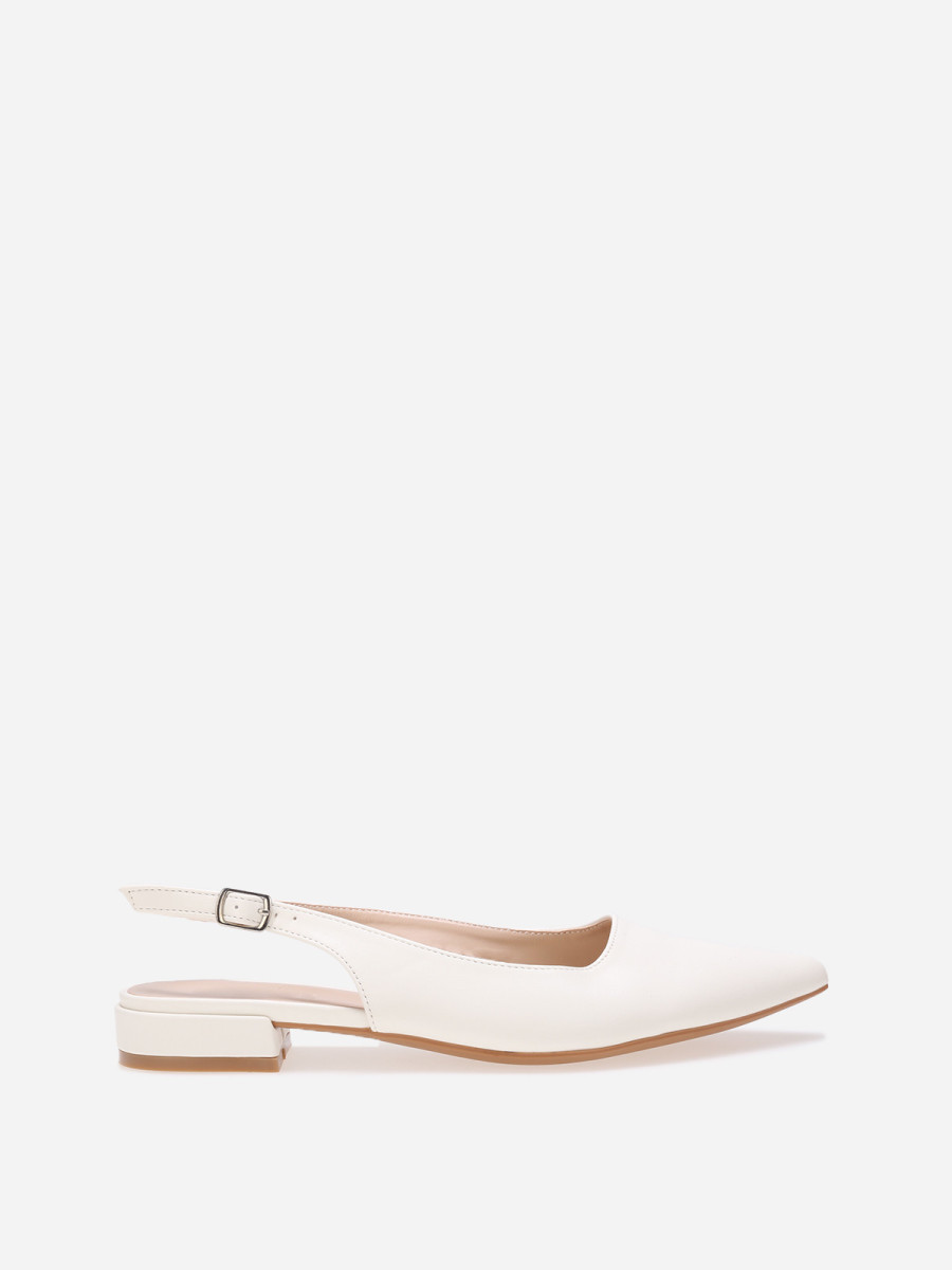 Ballerines slingback à petit talon blanches
