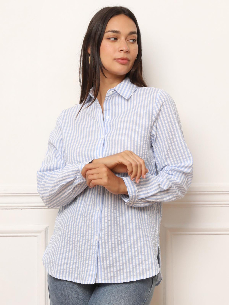 Chemise à rayures en matière gaufrée