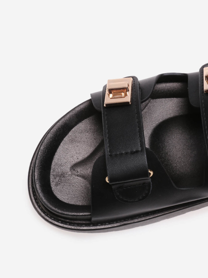 Mules noires en simili avec brides à scratch