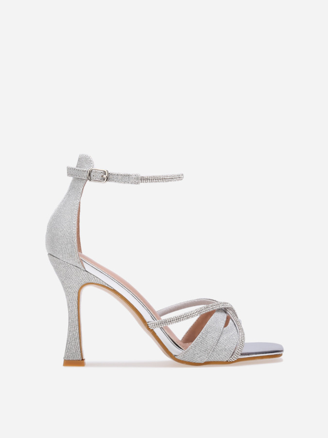 Sandales pailletées argentées avec brides à strass