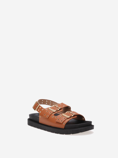 Sandales camel à boucles et œillets métalliques