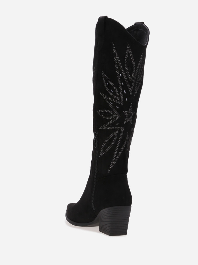 Santiags hautes ajourées avec surpiqûres noires