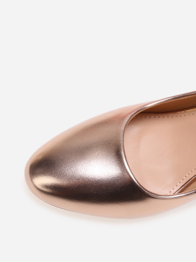 Escarpins dorés rose vernis à talon carré