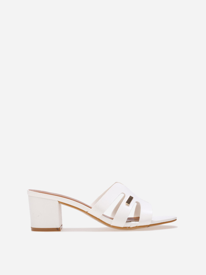 Mules à bride ajourée et talon