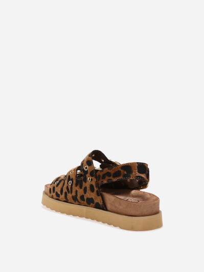 Sandales avec brides à œillets léopard