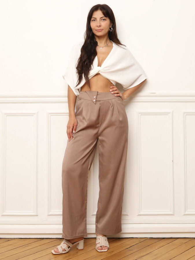 Pantalon de costume marron à revers asymétrique