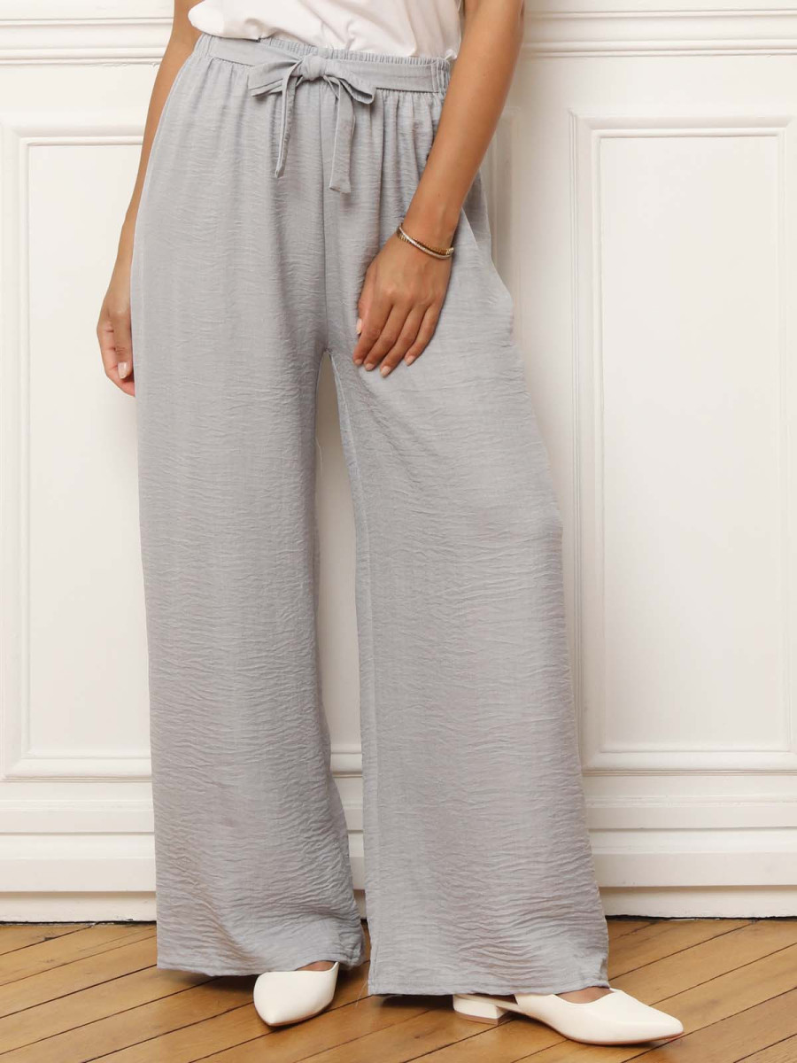 Pantalon ample gris clair à nouer