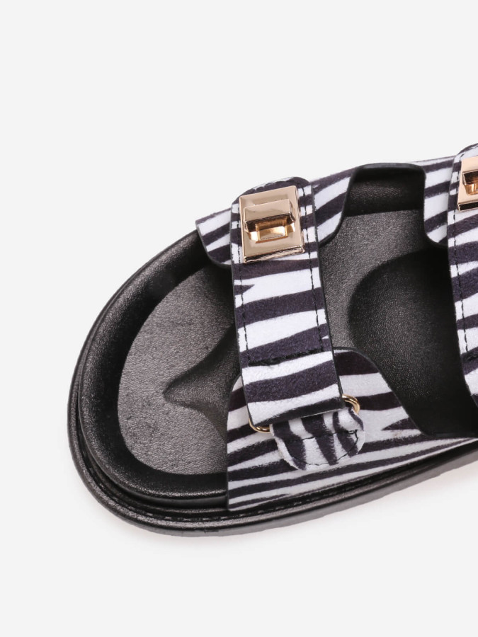 Mules zébrées en simili avec brides à scratch