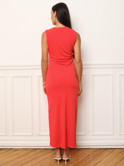 Robe froncée rouge à bijou étoile de mer