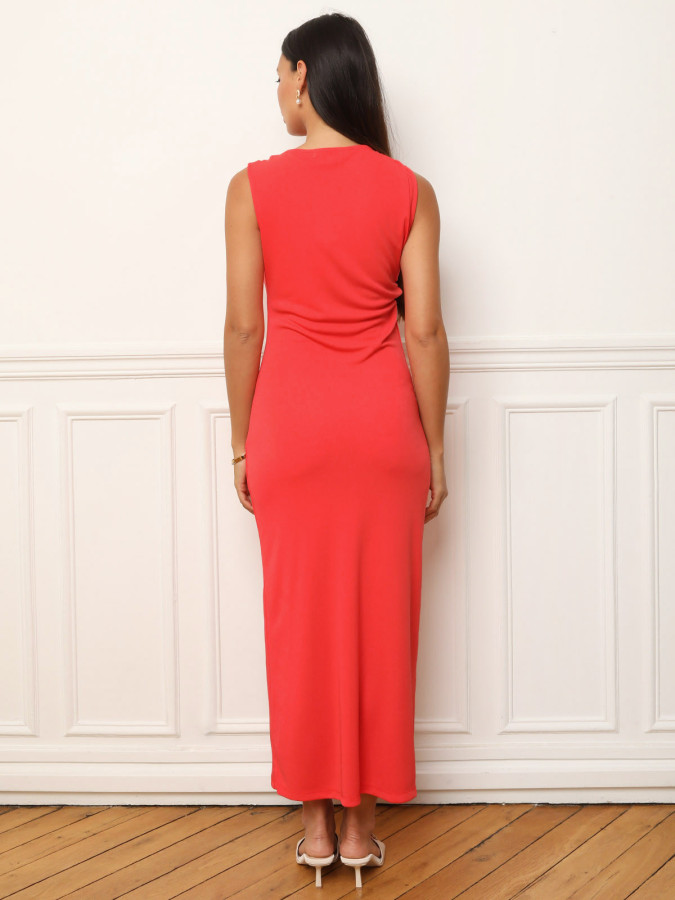 Robe froncée rouge à bijou étoile de mer