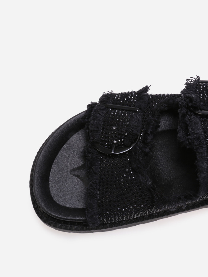 Sandales noires en denim effet destroy et à strass