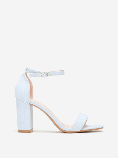 Sandales bleues à brides et talon carré