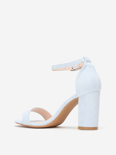 Sandales bleues à brides et talon carré