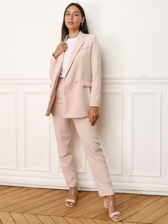 Ensemble tailleur droit nude