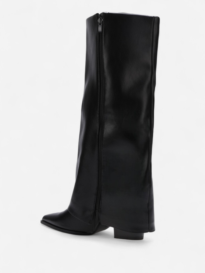 Bottes pointues à grand revers