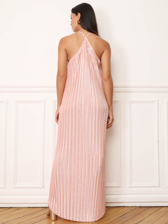 Robe plissée à bords arrondis