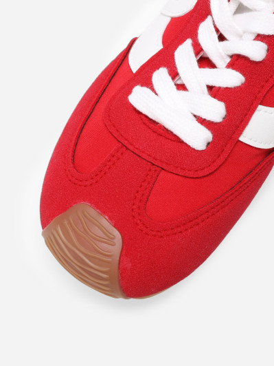 Baskets basiques bicolores rouges