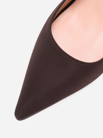 Escarpins slingback marrons pointus à talon bobine