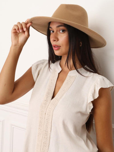 Chapeau en feutrine taupe