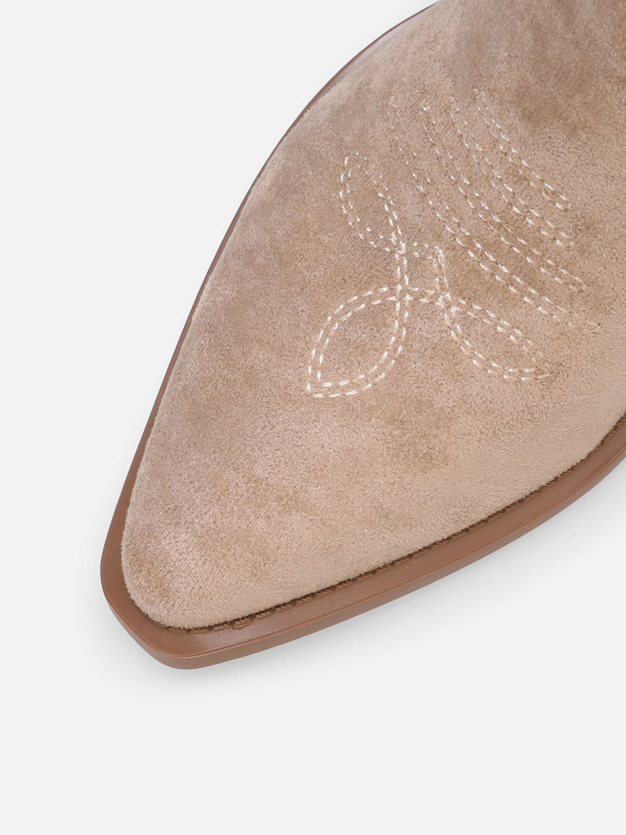 Bottes santiags à motifs en relief