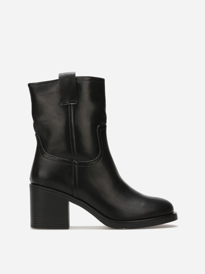 Bottines zippées noires à talon bloc