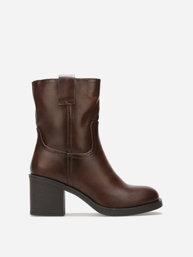 Bottines zippées marron à talon bloc