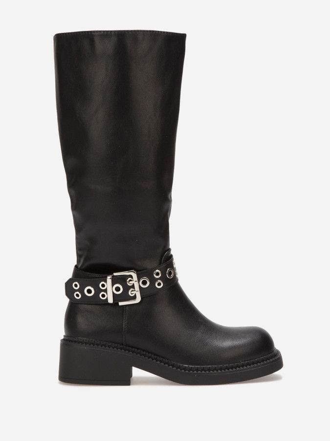 Bottes noires avec bride ceinture à oeillets